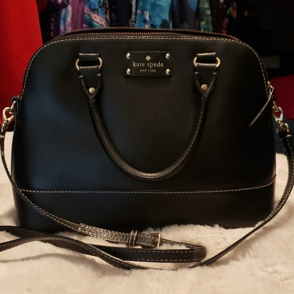kate spade Handbags - Kate Spade Wellesley Rachelle Classic Black Bag